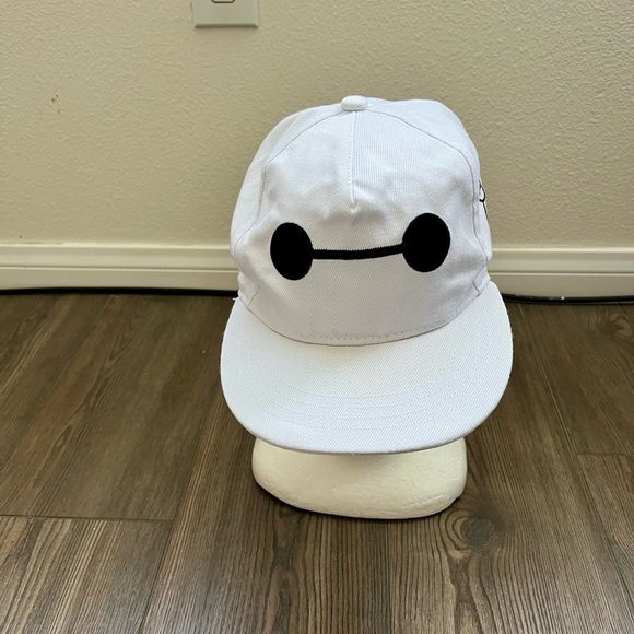 White Cap with Black Design - Picture 1 of 7
